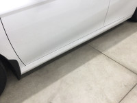 2018-23 Camry side skirts in “wind chill pearl”