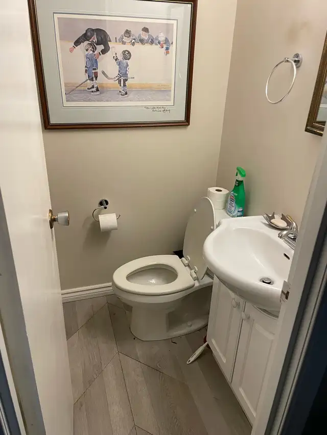 bedroom for rent Kincardine  in Long Term Rentals in Owen Sound - Image 5