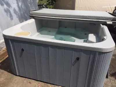 SALE sALE SALE includes Free local delivery, cover, 6 month warranty They must go to make room for o...