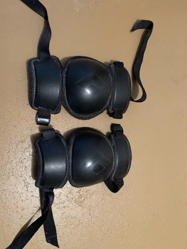 Genouillères Black Diamond pour ski télémark in Ski in Saguenay - Image 2