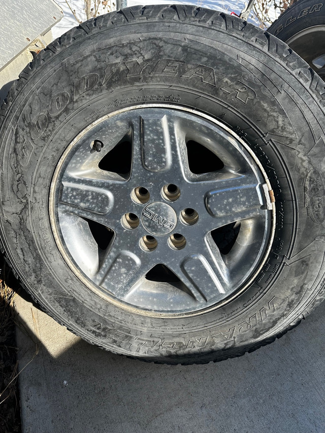 18” GMC Rims in Tires & Rims in Meadow Lake