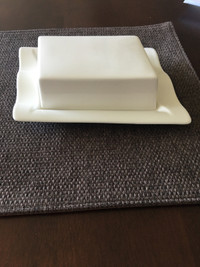 Villeroy and Boch white ceramic covered butter dish