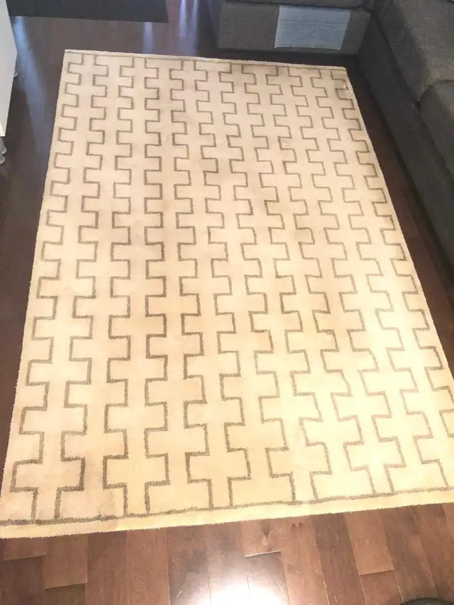 Wool Rug (5'x8') in Rugs, Carpets & Runners in Markham / York Region - Image 2