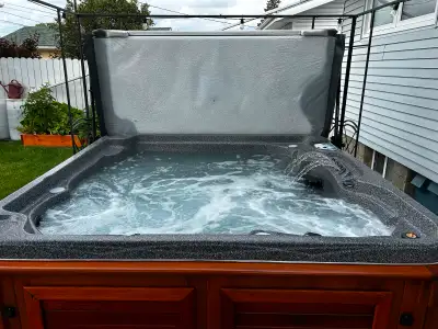 AARCTIC SPA HOTUB, View more