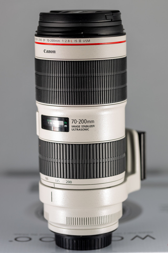 Canon EF 70-200mm F2.8 III IS USM in Cameras & Camcorders in Edmonton - Image 3