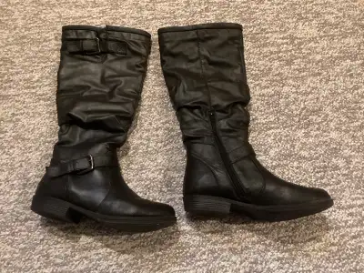 Women’s Boots, View more