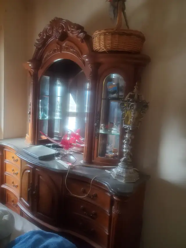 Ellegant Bedroom Set63008307309699121