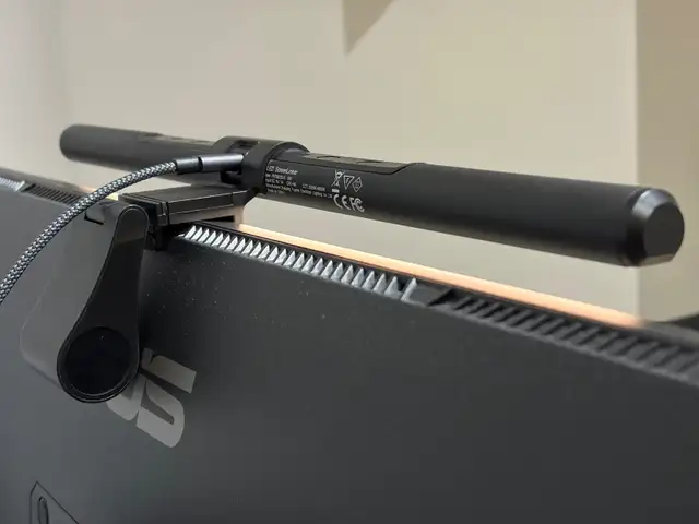 Quntis Monitor Lamp, Screen Light Bar Auto-Dimming Touch Control in Indoor Lighting & Fans in City of Toronto - Image 3