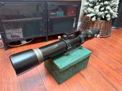 Celestron 100 mm f9 ED scope. This is the C100 ED-R model. It is a solidly built scope. It has upgra...