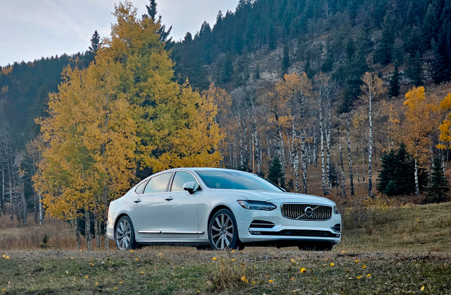 2019 Volvo S90 T6 Inscription AWD – No GST Tax - Low KM in Cars & Trucks in Calgary