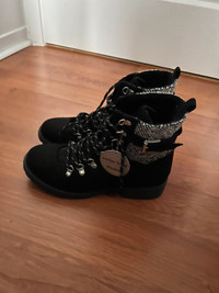 Black Winter Boots - Size 8