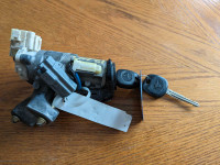 Toyota Corolla ignition switch with keys