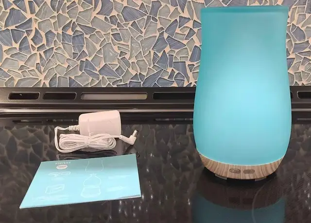 Diffuseur huile essentielle in Beds & Mattresses in Sherbrooke - Image 2