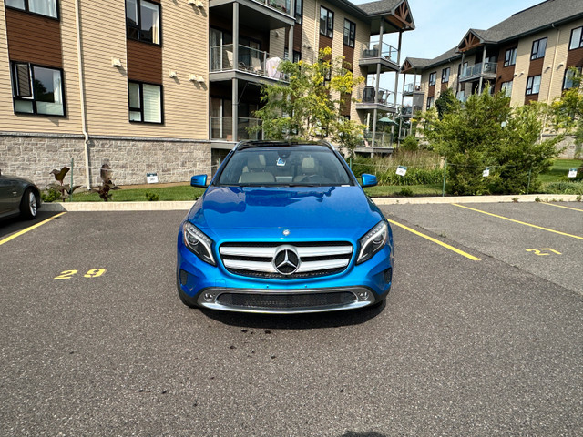 2017 Mercedes-Benz GLA250 dans Autos et camions  à Granby - Image 3