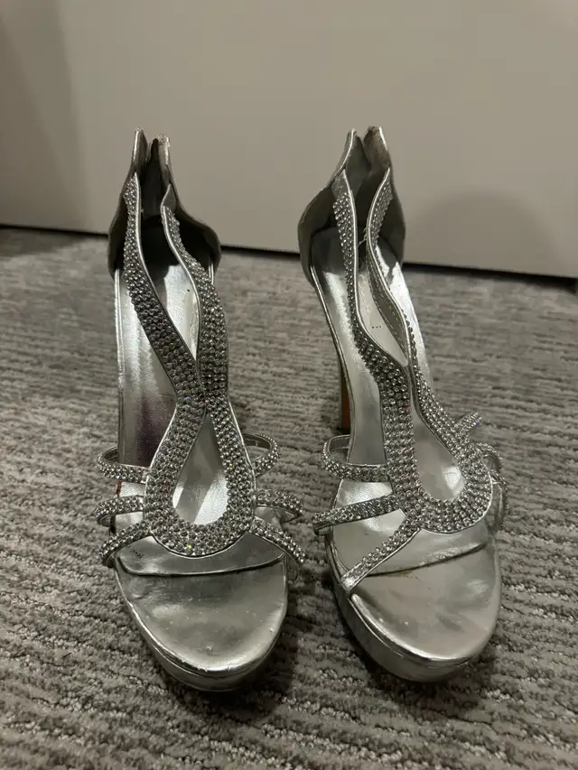 Silver High Heels in Women's - Shoes in Calgary - Image 2