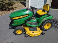 John Deere X520 lawn tractor
