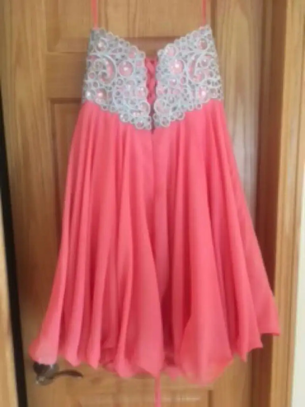 Prom dress in Women's - Dresses & Skirts in Peterborough - Image 3