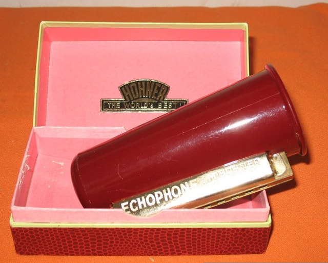 Harmonica Hohner Echophone In Key (F) Slightly Used Like New Arts