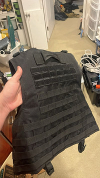 Airsoft/paintball vest