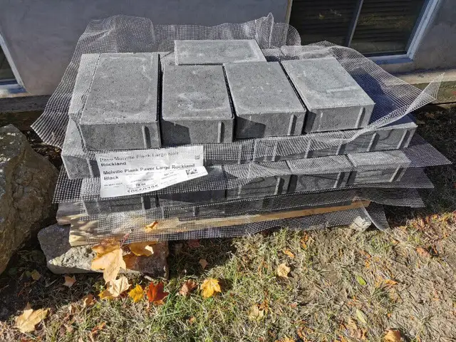 Interlocking stones ,River stones ,Rope ... in Other in Ottawa - Image 3