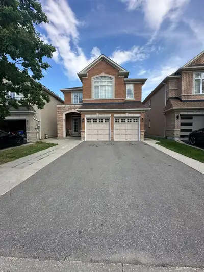 detached  home for rent 4 bed 3 bathroom