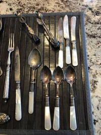 Selection of vintage cutlery, no silver pieces 
