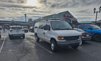2007 Ford E350 Camper/untility/daily use, low kms, ready to go.