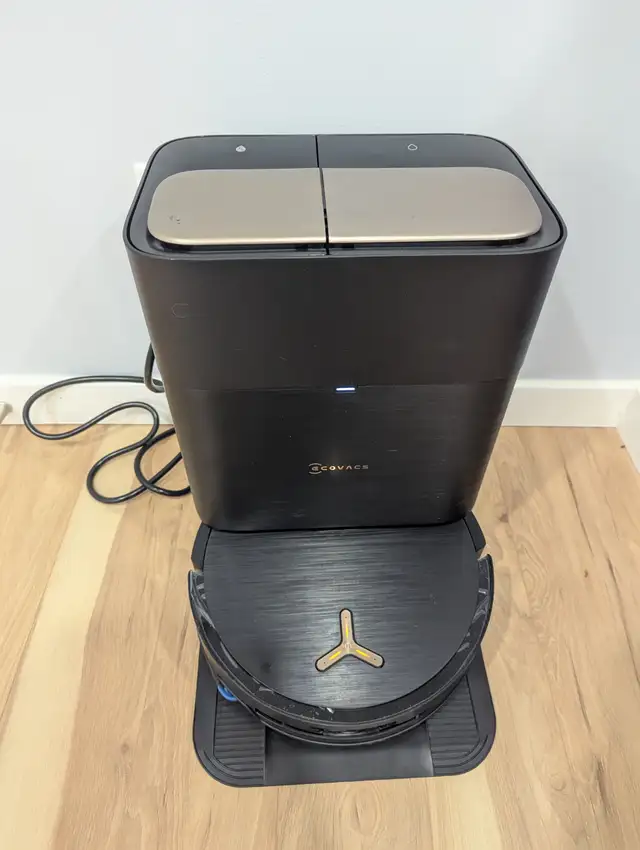 ECOVACS DEEBOT X9 PRO OMNI Robot Vacuum and Mop in Vacuums in Markham / York Region - Image 6