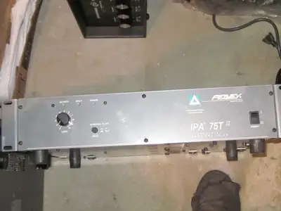 i have one PEAVEY power audio amplifier like new good for solo guitar or bass ,it is mono amp and go...