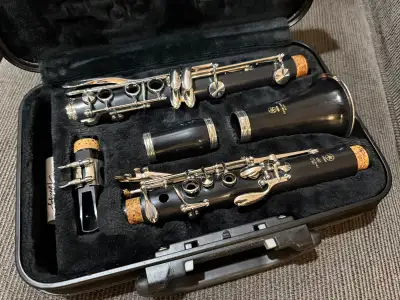 Yamaha YCL-250 Clarinet, View more
