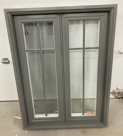 Fenêtre à battant hybride 33"1/8 x 46"1/8 neuve à vendre, View more