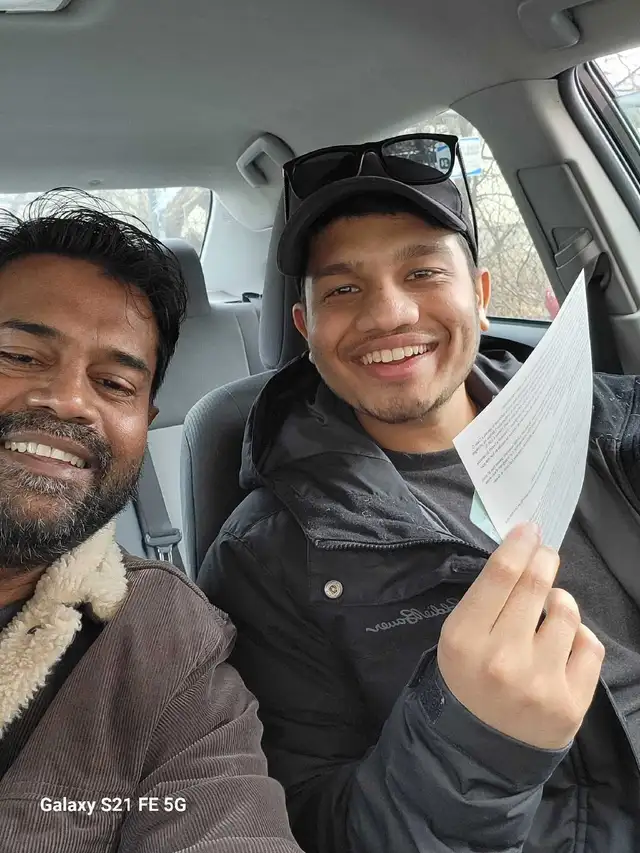 Driving instructor 65170907617409121