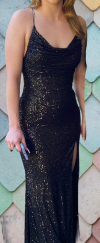 Gorgeous Black Sequined Dress (Medium/Size6)