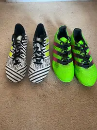 Soccer Cleats/Shoes