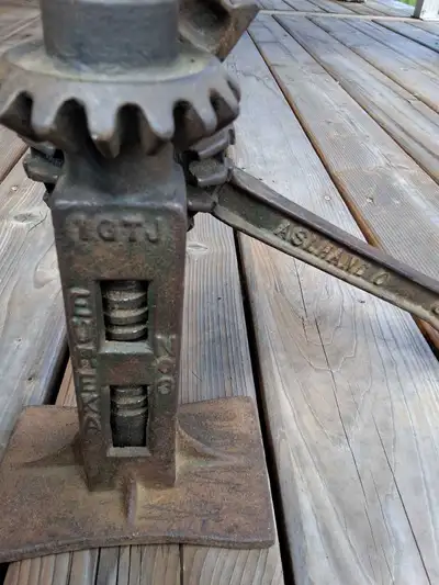 ASHLAND MFG  CO ANTIQUE  JACK FOR MODEL - T, View more