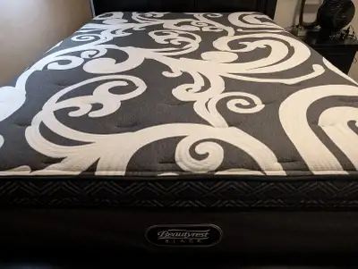 Queen Beautyrest Black Celebration mattress and boxspring, View more