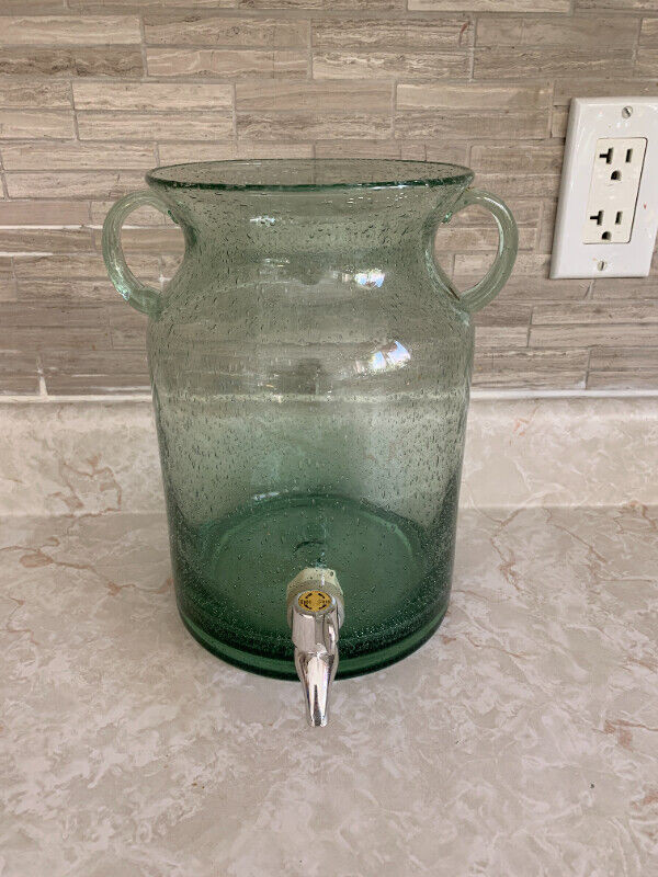 Drink Dispenser Beverage for Outdoor, Parties in Kitchen & Dining Wares in Markham / York Region - Image 2