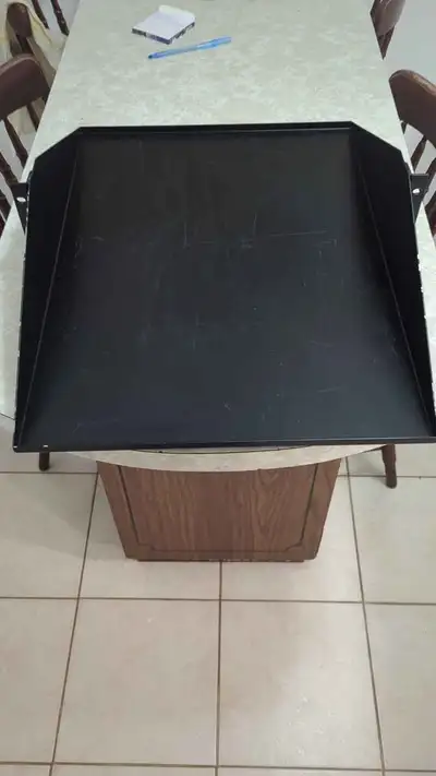 19" rack shelf, 17.25"x24"x6", View more