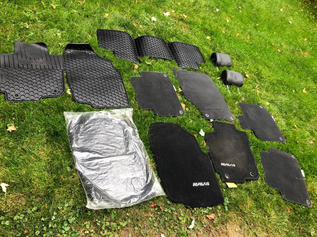 RAV4 Toyota floor mats, liners and headrests in Cars & Trucks in Kitchener / Waterloo - Image 2