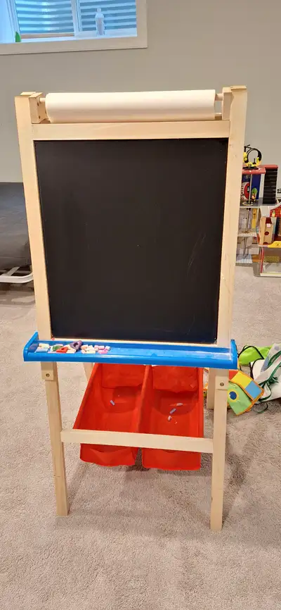This is a perfect addition to your toddlers art room complete with storage bins and several aprons i...