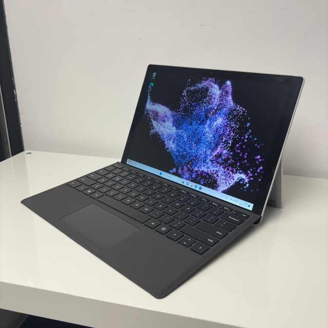 Laptop Surface Pro touchscreen 3K| i5| 4Go RAM & 128Go SSD | dans Portables  à Ville de Montréal - Image 2