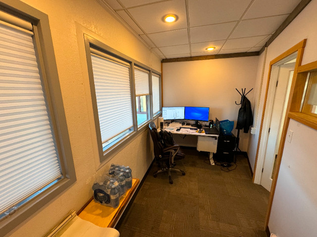 Office space downtown in Commercial & Office Space for Rent in Whitehorse - Image 2