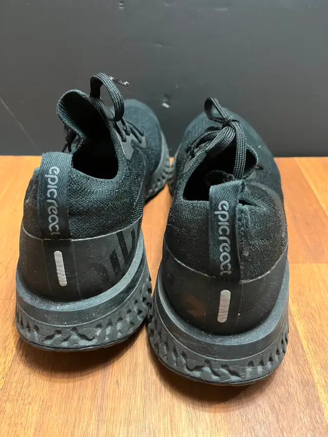 Nike Epic React Flyknit Triple Black Running Size 963436969907971121