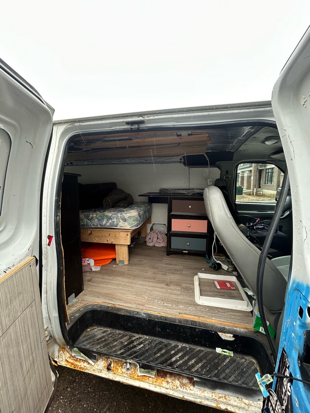 2008 Ford e250, Camper Van (as is) in Cars & Trucks in Cambridge - Image 3