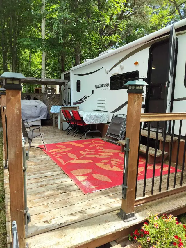 2014 Rockwood on seasonal site  PRICE REDUCED in Travel Trailers & Campers in Trenton - Image 2