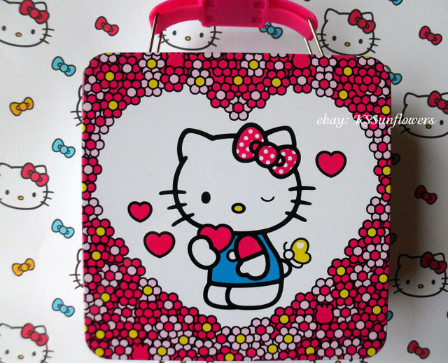 Hello kitty necklace & Hello Kitty Hearts Print Tin Lunchbox in Jewellery & Watches in Oshawa / Durham Region - Image 2