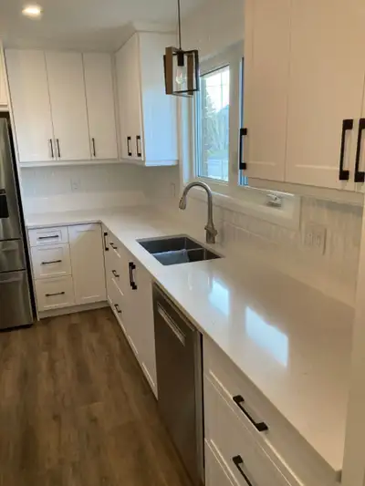 Sale on Quartz Slabs for Kitchen Countertops and island, View more