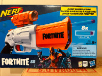 Nerf Fortnite Sr blaster 4 dart hammer action new toy