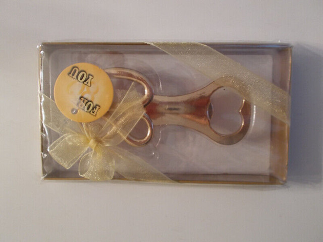 Gold Bottle Opener 80th Birthday /Anniversary - 45pcs BNIB in Jewellery & Watches in Stratford - Image 2