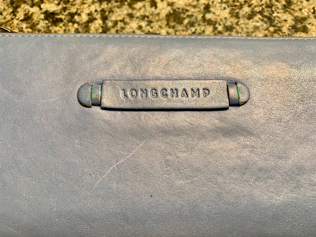 Long Champ Ladies Zip Around Wallet in Women's - Bags & Wallets in Calgary - Image 3